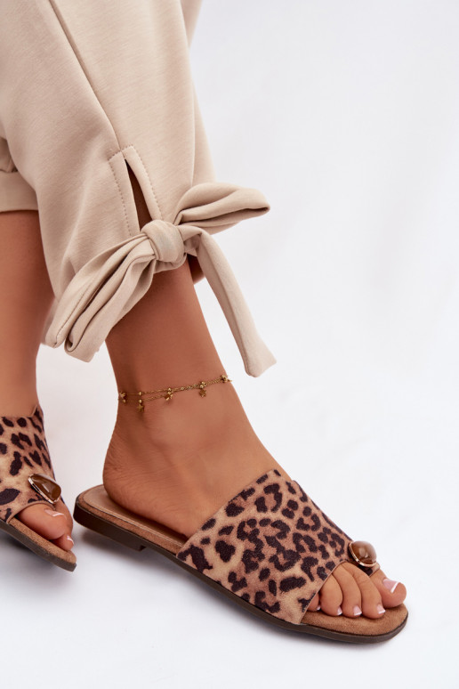 Šlepetės Moteriškas butas Su puošniais Detalem iš eko zomšosoĮe su leopardo kailio raštais Selavine