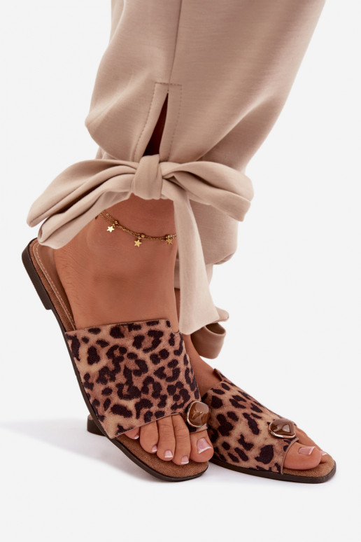 Šlepetės Moteriškas butas Su puošniais Detalem iš eko zomšosoĮe su leopardo kailio raštais Selavine