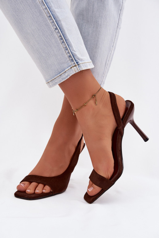 Moteriškos basutės su plonais kulniukaissuiš eko zomšosu CzekoladoĮe Calvoria