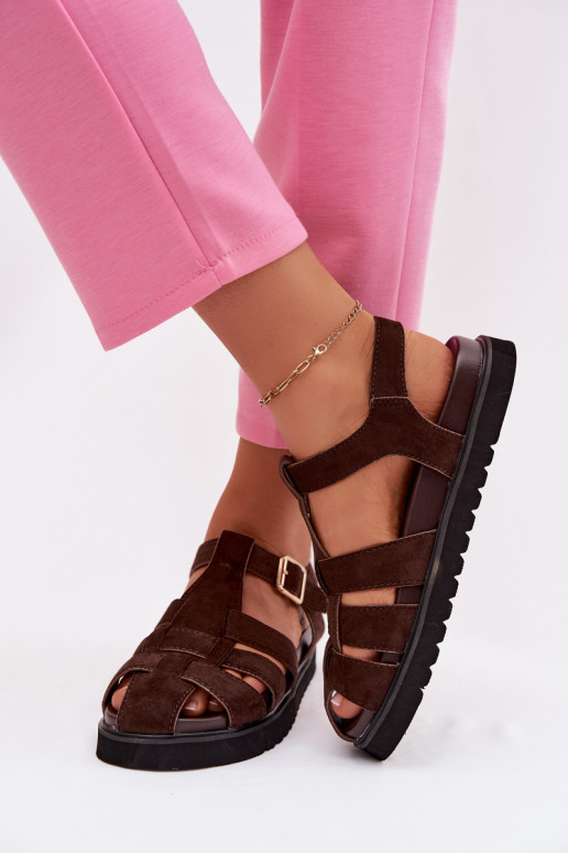 Moteriškos basutės Rzymianki su aukso spalvos sagtimis su platforma CzekoladoĮe Terelina