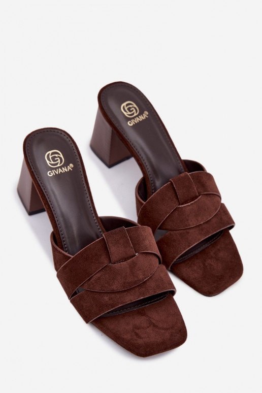 Moteriškos šlepetės su kulniukais su juostelėmis iš eko zomšosoĮe CzekoladoĮe Corivelle