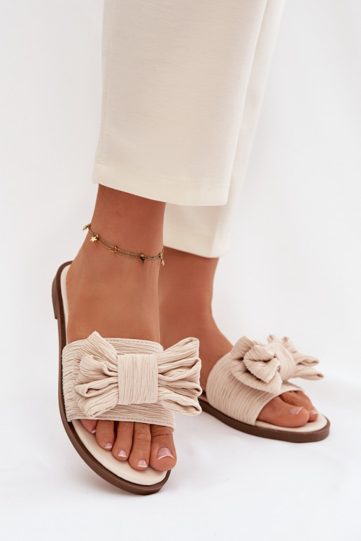 Moteriškos šlepetės su plačiais kulniukais ir kaspinais smėlio spalvos Amivelle