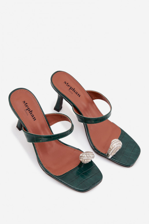 Moteriškos butelio žalumo šlepetės su plonais kulniukais ir puošniomis detalėmis Lorissa