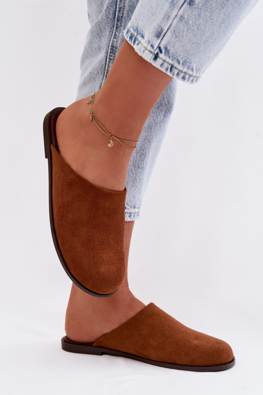 Šlepetės Moteriškas butassuiš eko zomšosu rudos spalvos Veronelle