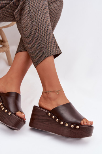 Moteriškos šlepetės Ant platformos ir platforma Ze aukso spalvosmi Smeigės CzekoladoĮe Farinelle