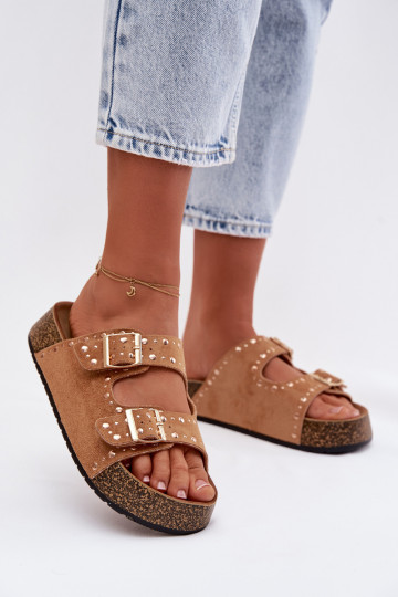 Moteriškos šlepetės Ze aukso spalvosmi su sagtimismi Ir smeigės rudos spalvos Tervina