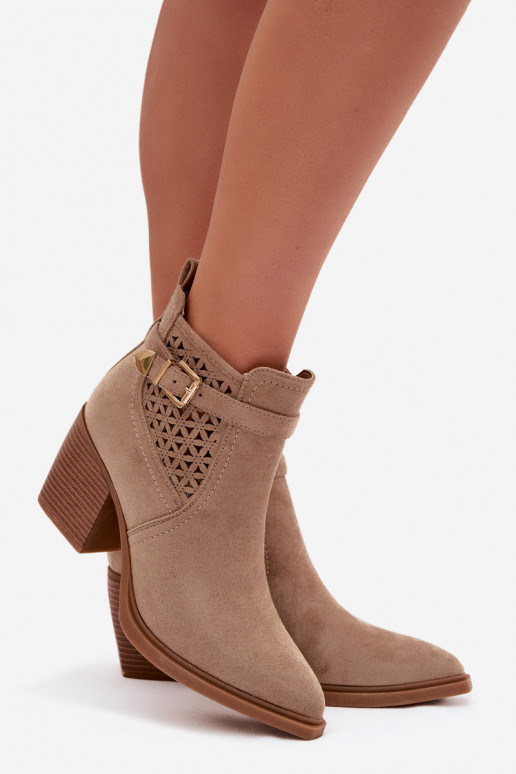 su aužūro elementais Moteriški aulinukai Ažūriniaim Pavyzdys I Złotą su sagtimis smėlio spalvos Deloriah