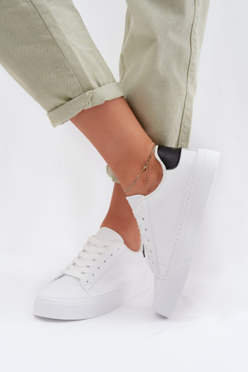 Sneakers modelio batai Moteriškas iš eko odos Big Star TT274928 HI-POLY SYSTEM baltos spalvos