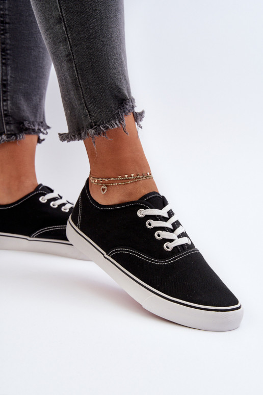 Sportbačiai Klasikinio modelio sportbačiai juodos spalvos Olvali