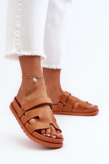 Klasikinio modelio Moteriškos šlepetės rudos spalvos Molie