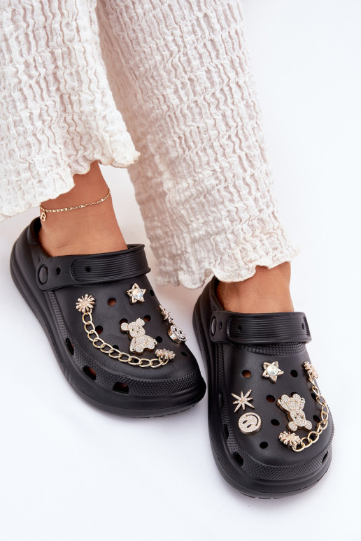 Lengvos šlepetės Moteriškos šlepetėssuPrzypinkami juodos spalvos Linaviela