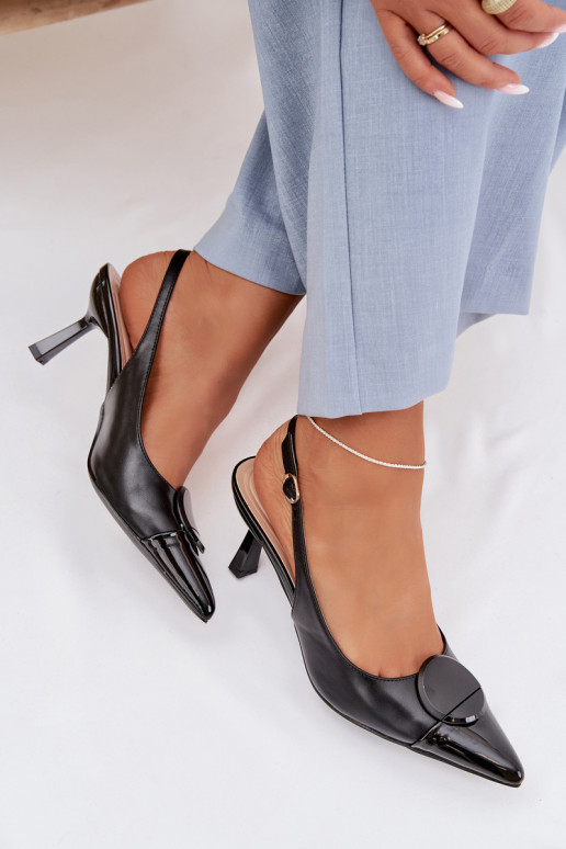 Moteriškos basutės su plonais kulniukais Su puošniais Detalem juodos spalvos Tai tuririae