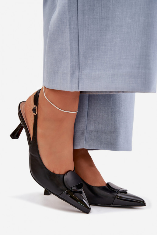 Moteriškos basutės su plonais kulniukais Su puošniais Detalem juodos spalvos Tai tuririae