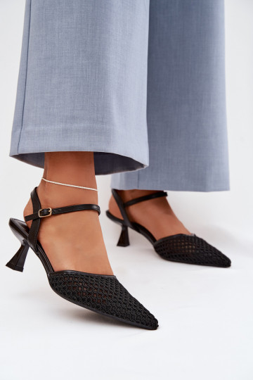 Moteriškos basutės su kulniukais su tinkleliu juodos spalvos Brilora