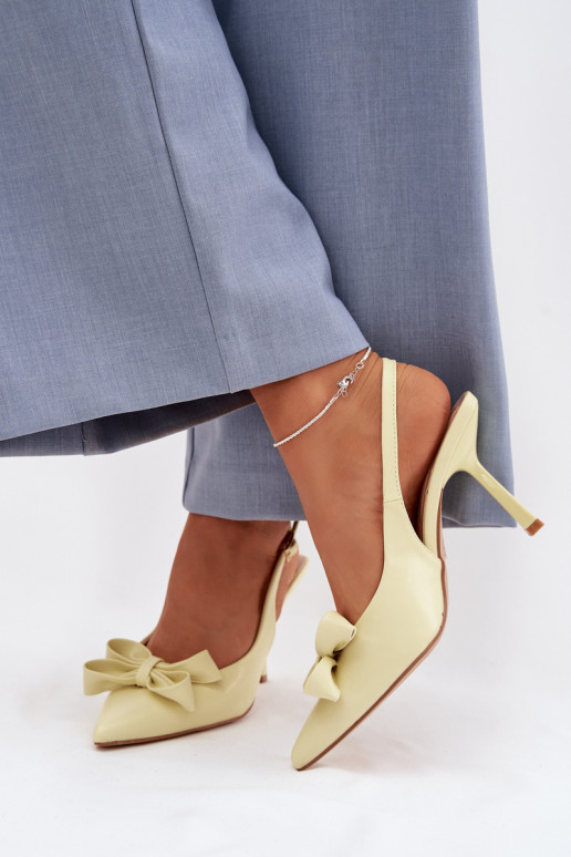 Moteriškos basutės su plonais kulniukais su kaspinais geltonos spalvos Jonera