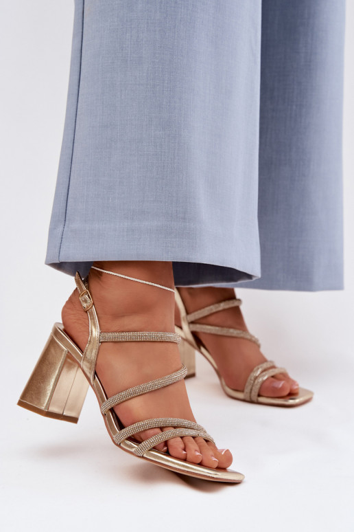 Moteriškos aukštakulnės basutės su juostelėmis Ir cirkoniai aukso spalvos Brelia