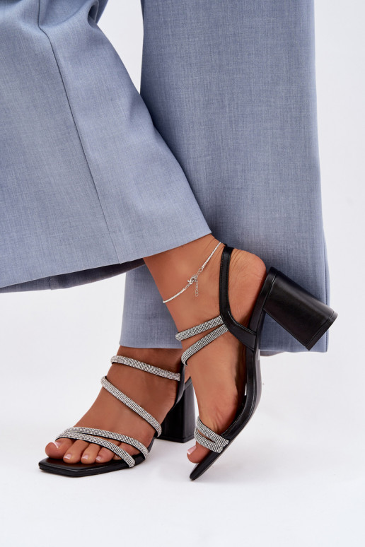 Moteriškos aukštakulnės basutės su juostelėmis Ir cirkoniai juodos spalvos Brelia