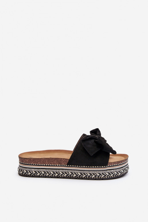 Moteriškos šlepetės su platforma su kaspinais juodos spalvos Evatria