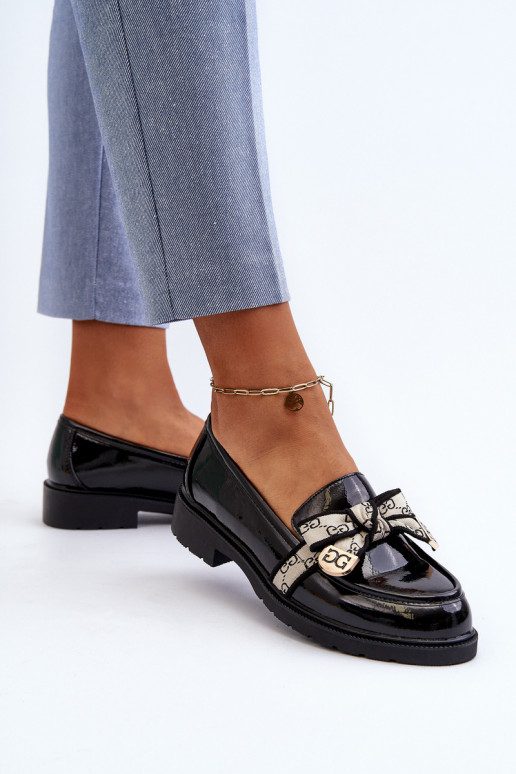 su lako efektu Moteriškas batai Mokasinai S.Barski HY330A juodos spalvos