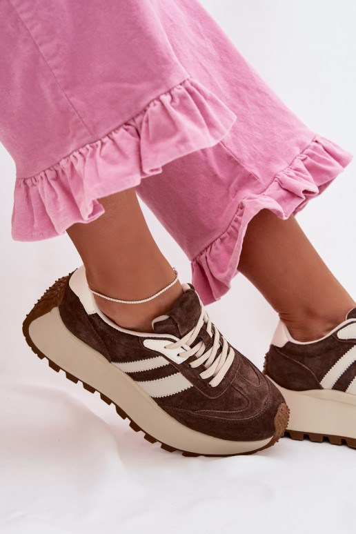 Sneakers modelio batai iš zomšos su platforma D&A GR61-5986 CzekoladoĮe