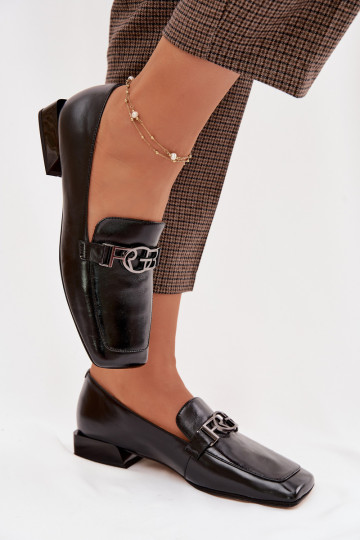 Oda moteriški mokasinai Su puošniais Detalem D&A CR61-3125 juodos spalvos