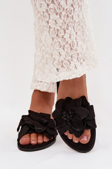 lygiapadžiai Moteriškos šlepetės Su puošniaisi su gėlių motyvaisami juodos spalvos Elzoria