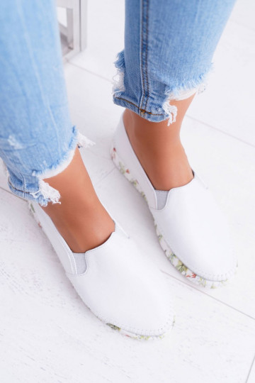 Moteriškas batai Tai turiciejka Įsispiriamo modelio Oda baltos spalvos 03512-11 2