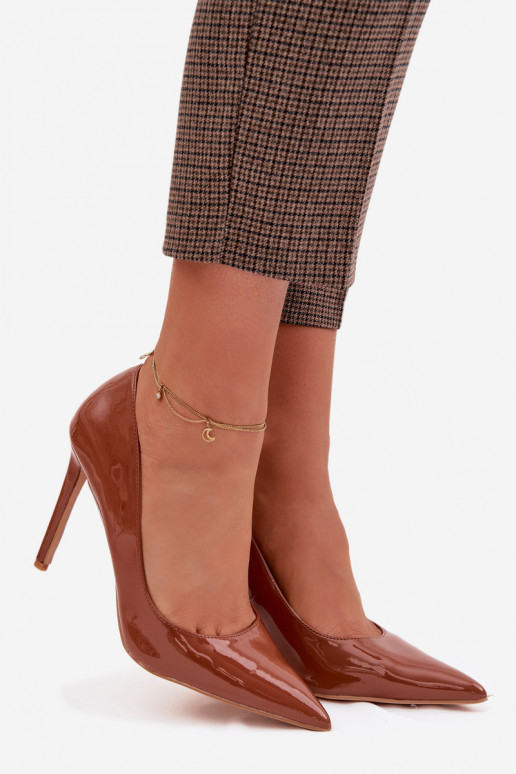 su lako efektu aukštakulniai bateliai iš eko odos rudos spalvos Jonira