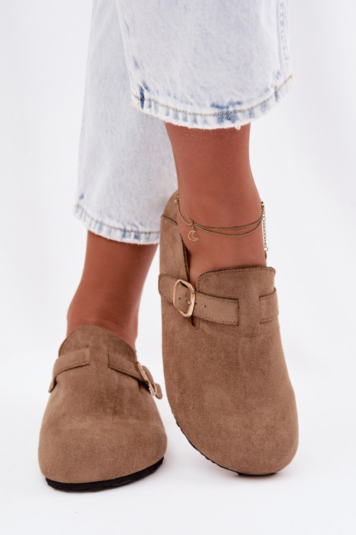 batai Moteriškas iš eko zomšosoĮe su aukso spalvos sagtimis smėlio spalvos Ismora