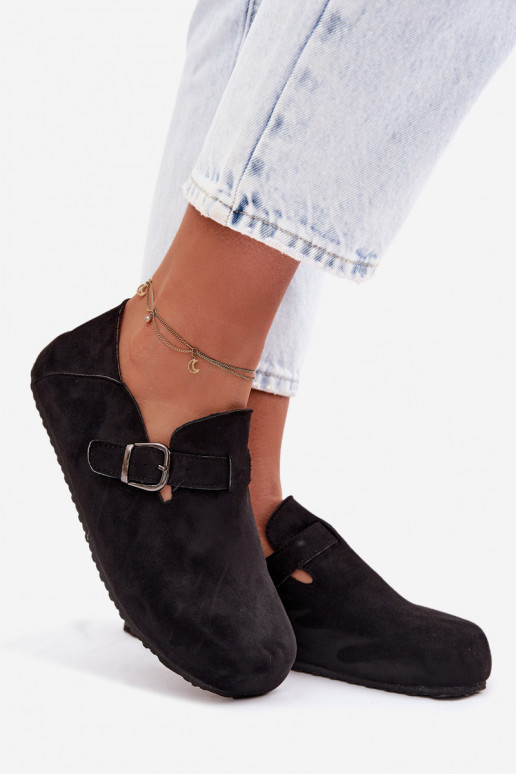 batai Moteriškas iš eko zomšosoĮe su sagtimis juodos spalvos Ismora