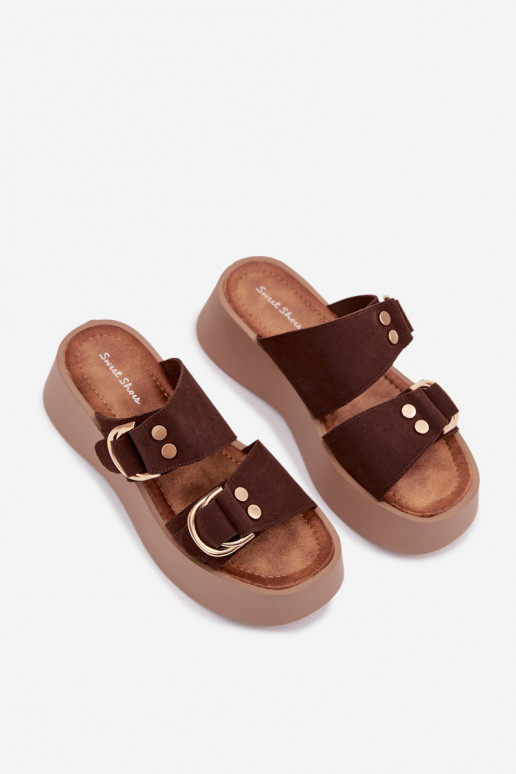 Moteriškos šlepetės su platforma Ze aukso spalvosmi su sagtimismi CzekoladoĮe Nelirae