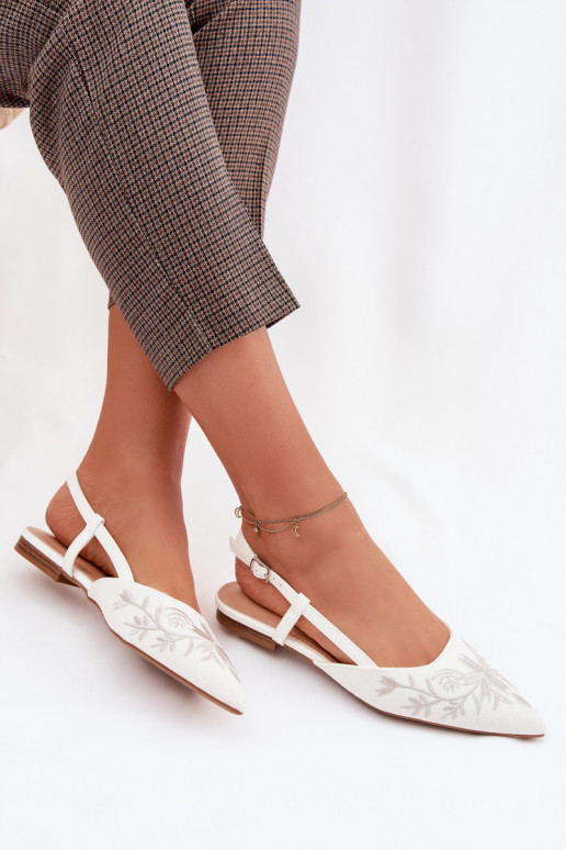 Moteriškos basutėssuHaftem Įjungta lygiapadžiai baltos spalvos Grelia