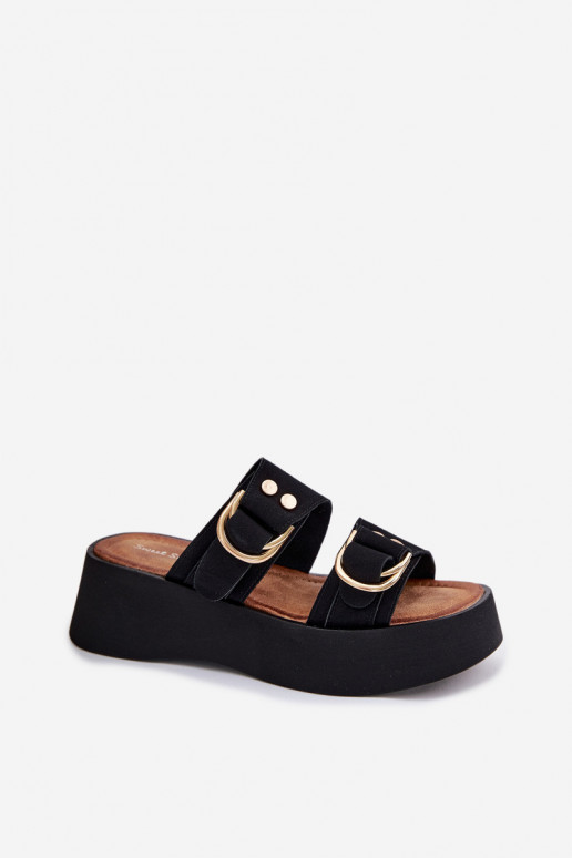 Moteriškos šlepetės su platforma Ze aukso spalvosmi su sagtimismi juodos spalvos Nelirae