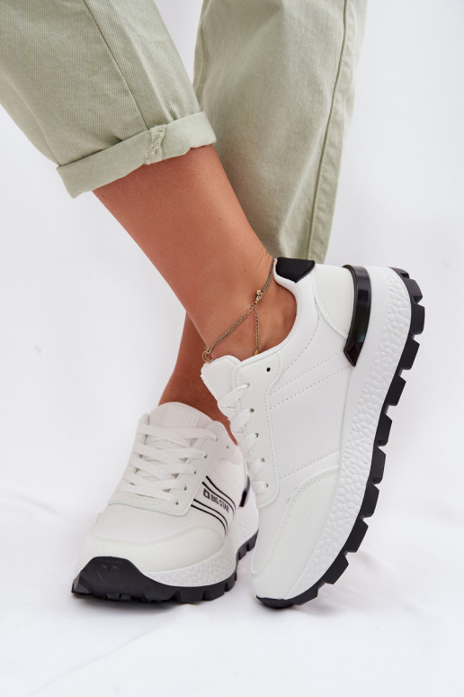Sneakers modelio batai Moteriškas su platforma Big Star TT274882 Hi-Poly System baltos spalvos