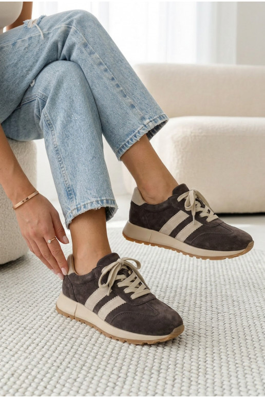 Sneakers modelio batai MoteriškassuĮjungtaturalnego iš zomšosu rudos spalvos Tai turirceline