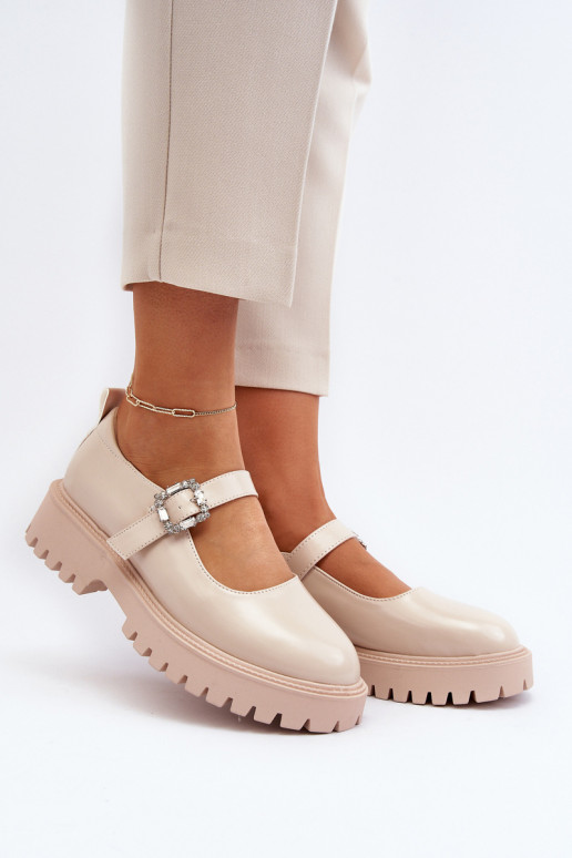 Moteriški lakuoti batai dekoruoti su sagtimis smėlio spalvos Lindnessa