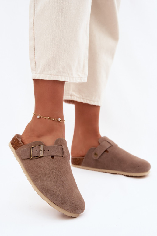 Moteriškos šlepetės KlumpėssuĮjungtaturalnego iš zomšosu Vinceza 101332 smėlio spalvos