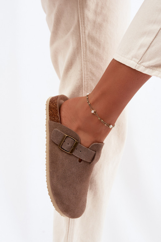 Moteriškos šlepetės KlumpėssuĮjungtaturalnego iš zomšosu Vinceza 101332 smėlio spalvos