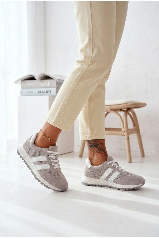 Sneakers modelio batai MoteriškassuĮjungtaturalnego iš zomšosu pilkos spalvos Tai turirceline