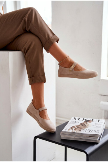 Oda Zomšinės balerinos Barefoot su dirželiais Zazoo 10206 smėlio spalvos