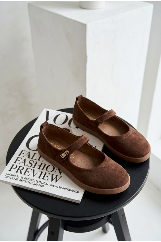 Oda Zomšinės balerinos Barefoot su dirželiais Zazoo 10206 CzekoladoĮe