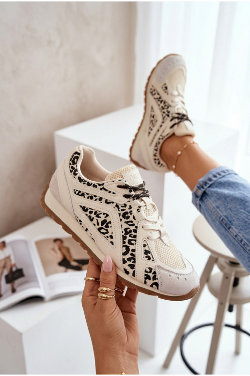 Oda iš zomšos Sneakers modelio batai Moteriškas Big Star TT274549 smėlio spalvos