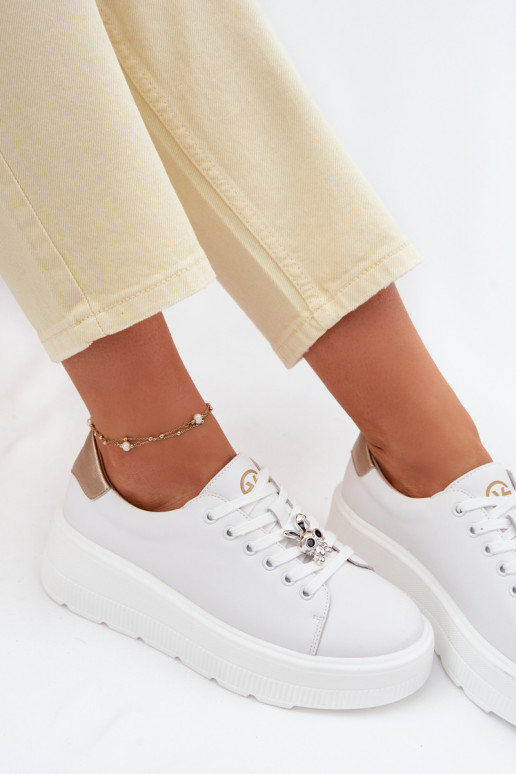 Oda Sneakers modelio batai Moteriškas su platformasuPrzypinką Vinceza 39973 baltos spalvos