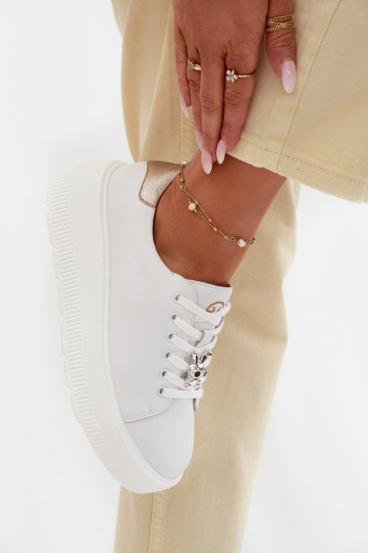 Oda Sneakers modelio batai Moteriškas su platformasuPrzypinką Vinceza 39973 baltos spalvos