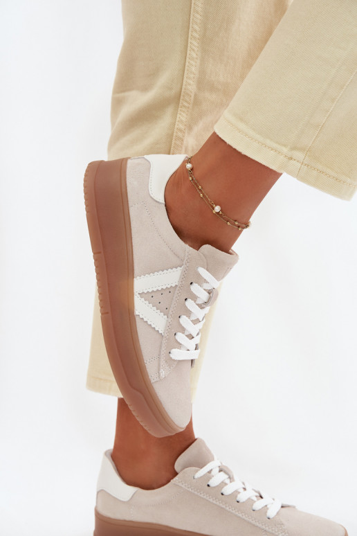 Moteriški sportinio stiliaus batai iš natūralios zomšos su platforma Vinceza 79597 smėlio spalvos