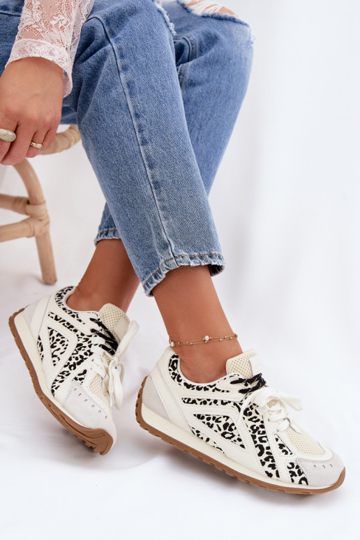 Oda iš zomšos Sneakers modelio batai Moteriškas Big Star TT274548 baltos spalvos