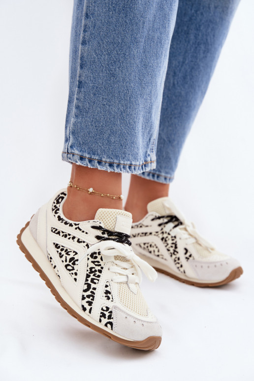 Oda iš zomšos Sneakers modelio batai Moteriškas Big Star TT274548 baltos spalvos