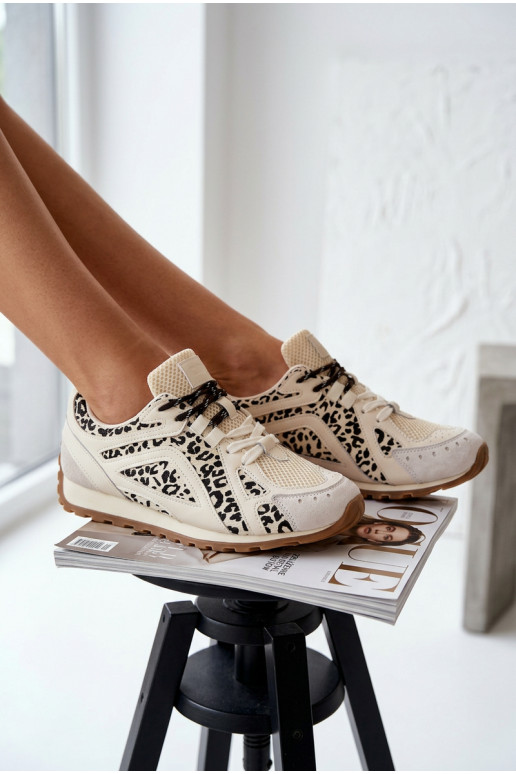 Oda iš zomšos Sneakers modelio batai Moteriškas Big Star TT274549 smėlio spalvos