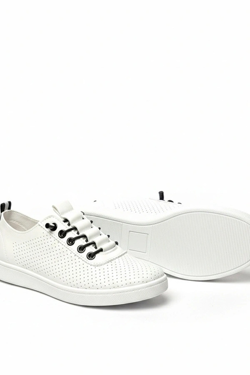 Balti įmaunami perforuoti sportbačiai...