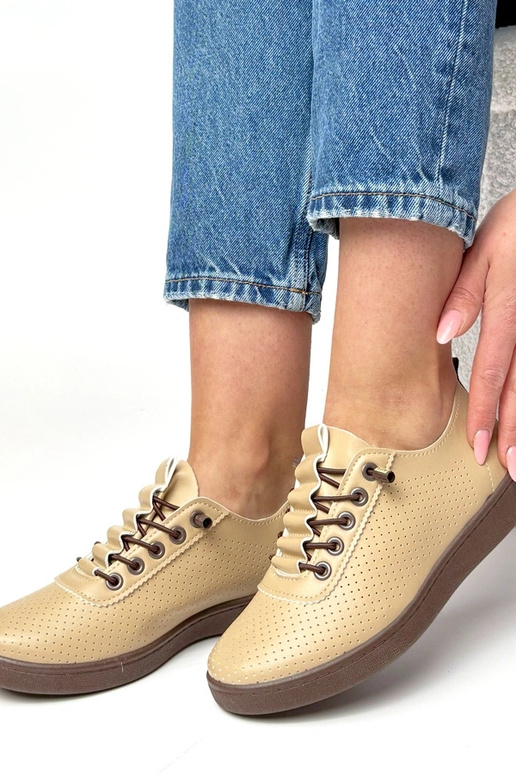 Smėlio spalvos įmaunami perforuoti...